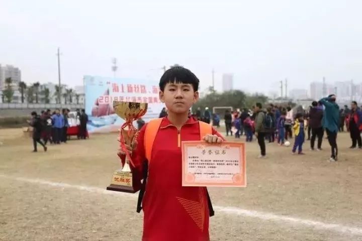 邯郸中超职业足球俱乐部,邯郸小学生足球俱乐部