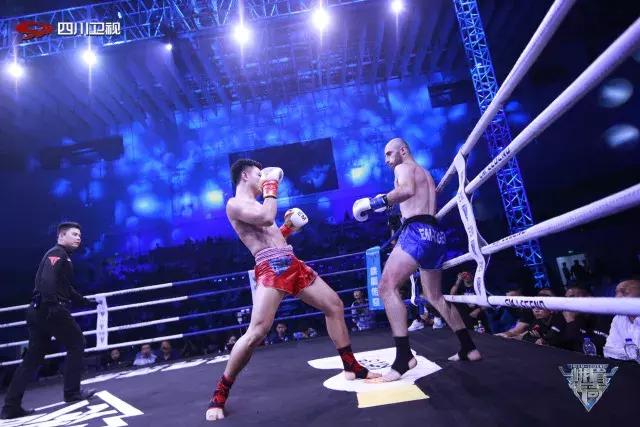 不赢勒理这个恐怖的世界泰拳王，将成韩飞龙永远跨不过的坎