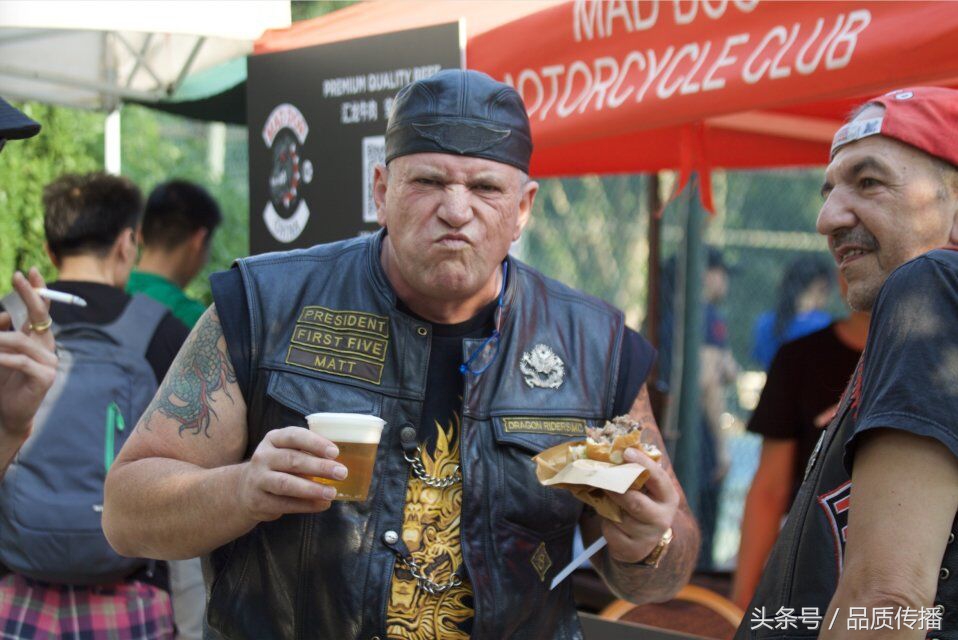 每人被俱乐部认可,哈雷俱乐部才能被社区认可,骑车、公益、成熟