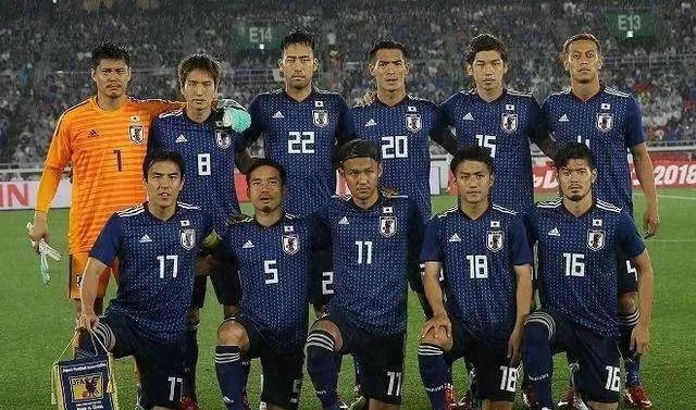 「直击俄罗斯世界杯」比利时3：0巴拿马，英格兰补时阶段2:1绝杀突尼斯，在强队纷纷爆冷的情况下，捍卫了足球豪门的荣誉