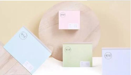 15万粉丝年入3000万！这个男生设计卫生巾为何能圈粉无数估值过亿