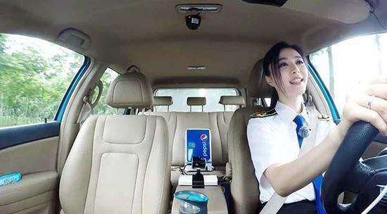 开车安全带勒腹部,开车时安全带勒锁骨