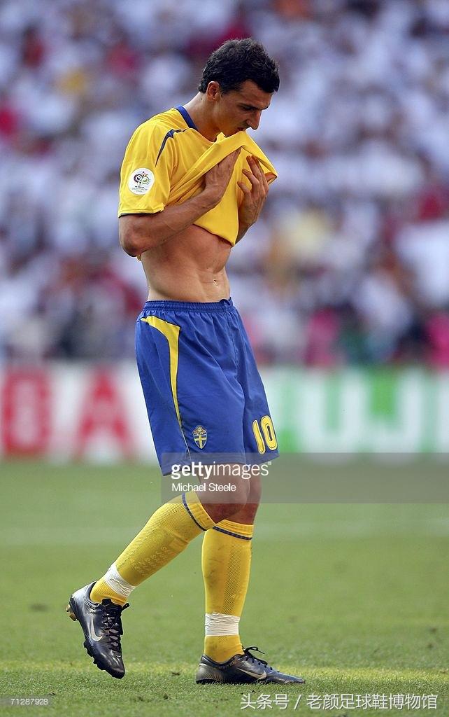 06年世界杯宣传nike,世界杯最火的足球鞋