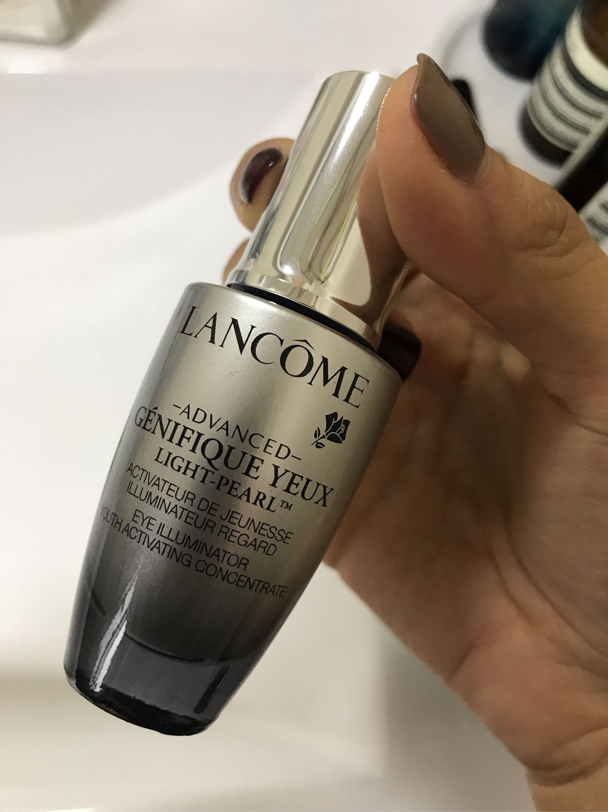 兰蔻大眼精华真假,兰蔻大眼精华不怎么好闻