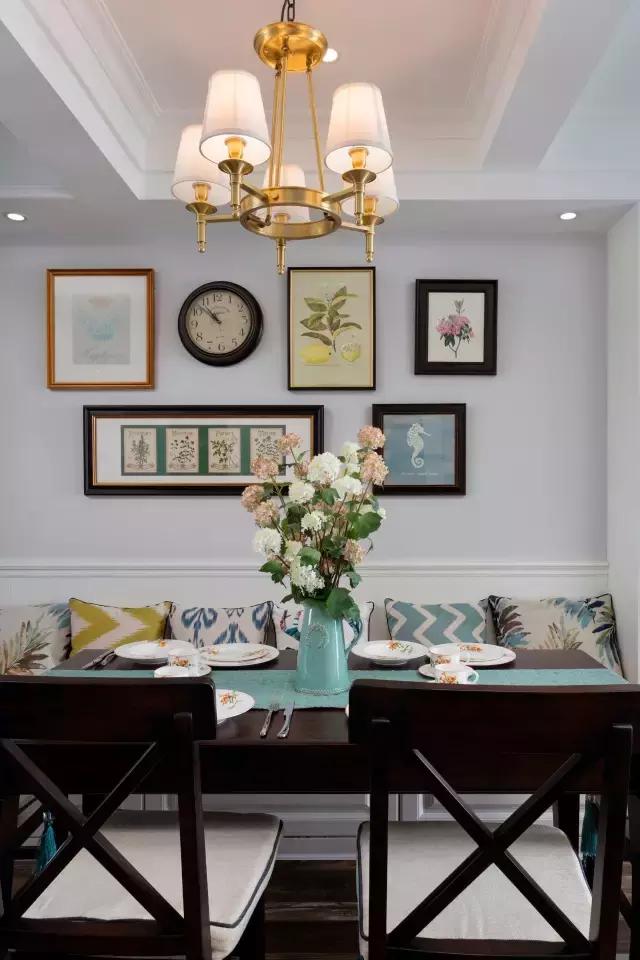 空间小的房间做书房,极简空间做个书房