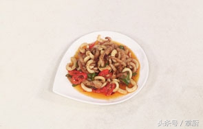 鱿鱼丝炒洋葱怎么炒好吃,超市卖的干鱿鱼丝怎么做好吃