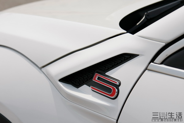 年轻人的第一台suv观致5,观致5suv功能介绍