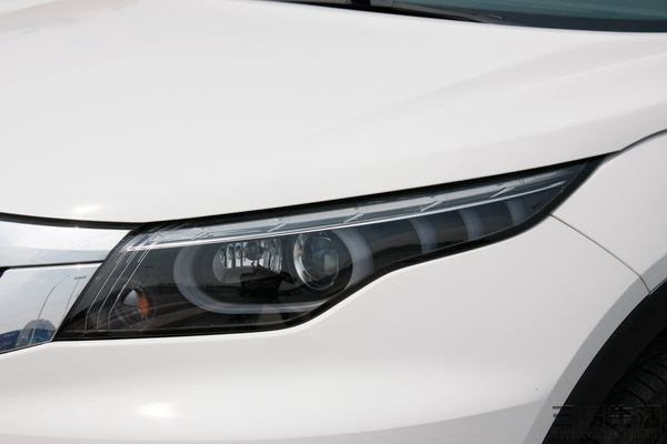 年轻人的第一台suv观致5,观致5suv功能介绍