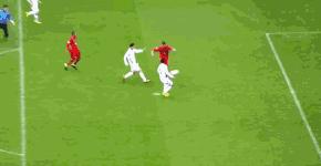 世界杯爱心,北京泥浆足球世界杯