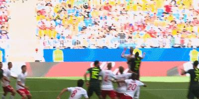 专坑自己队友,专坑队友查尔斯