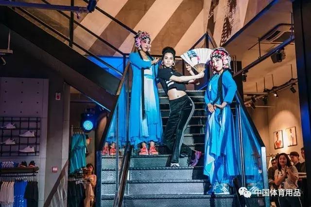 耐克adidas,耐克阿迪达斯fila