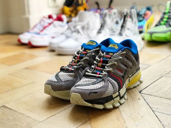 中国李宁登陆了哪个时装周,李宁2021巴黎时装周走秀款