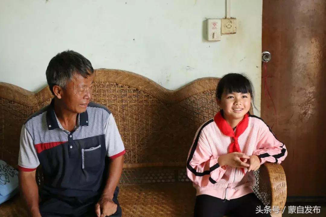 这两个女孩……万万没想到啊！