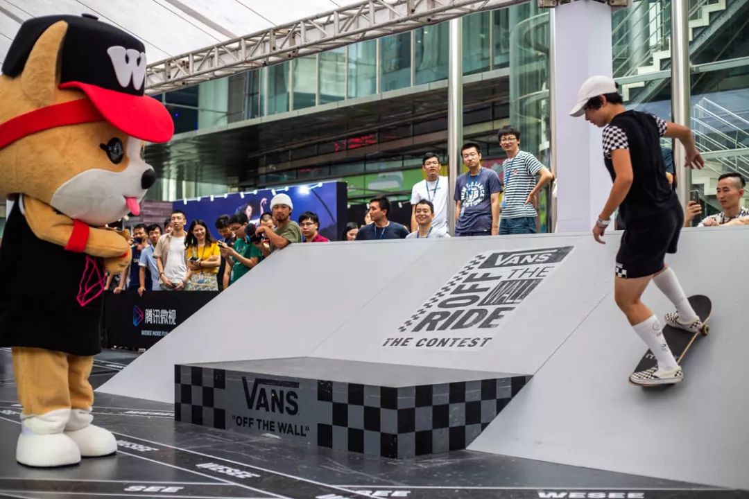 vans滑手视频,vans滑板活动