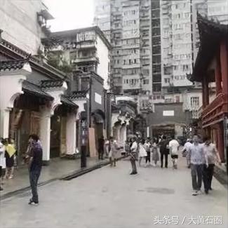 黄石特色美食小吃街,黄石团城山美食攻略