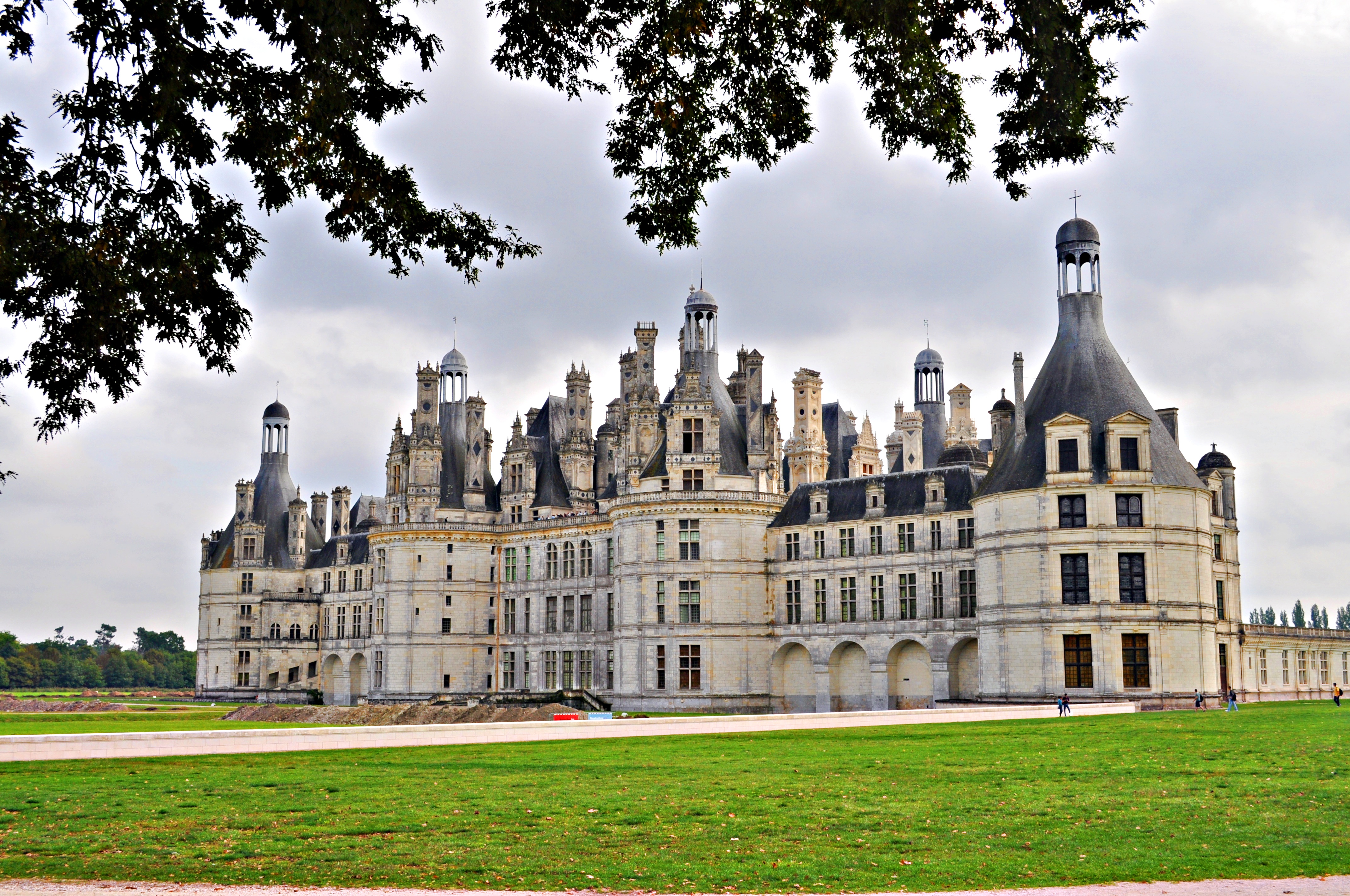 法国卢瓦尔河谷旅游攻略,卢瓦尔河城堡一日游