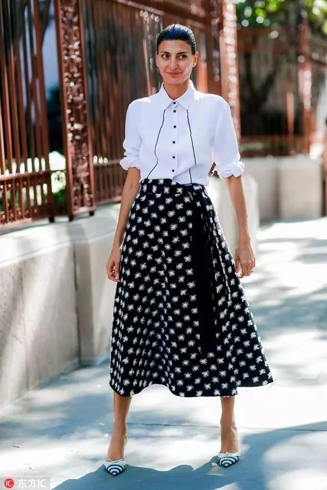 胯宽腰粗适合怎么穿,肩宽腰细怎么穿