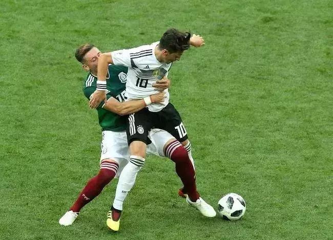 看球就看球，“毒奶”请把嘴闭上！