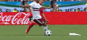 墨西哥恶意犯规,墨西哥球员多次犯规