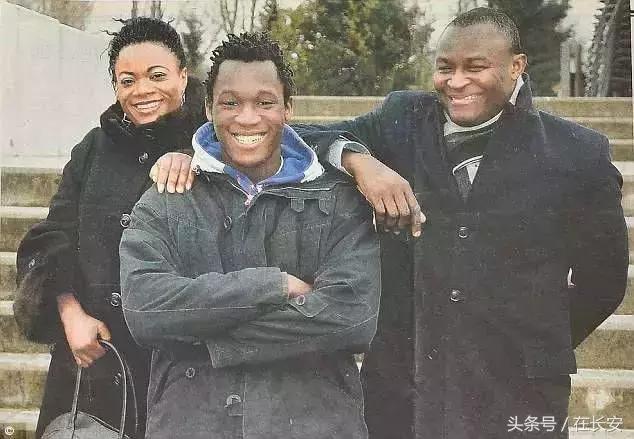 卢卡库:他们再也不会查我的身份证了