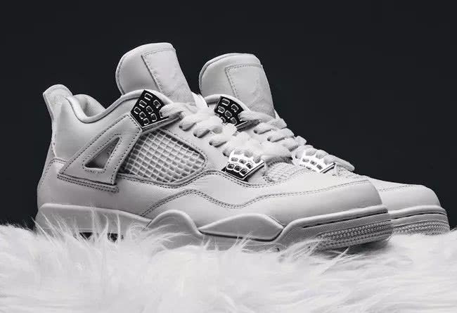 virgil穿黑蝉翼,virgil第一款lv