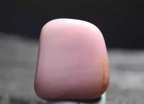 桃花玉籽料为什么是粉色,七种纯色籽料的特征是什么