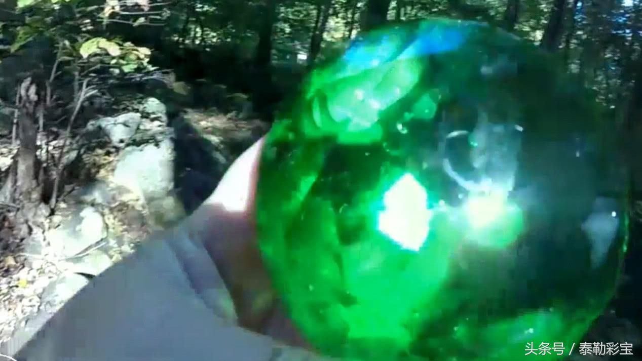 泰勒彩宝带您走进缅甸最大的翡翠市场