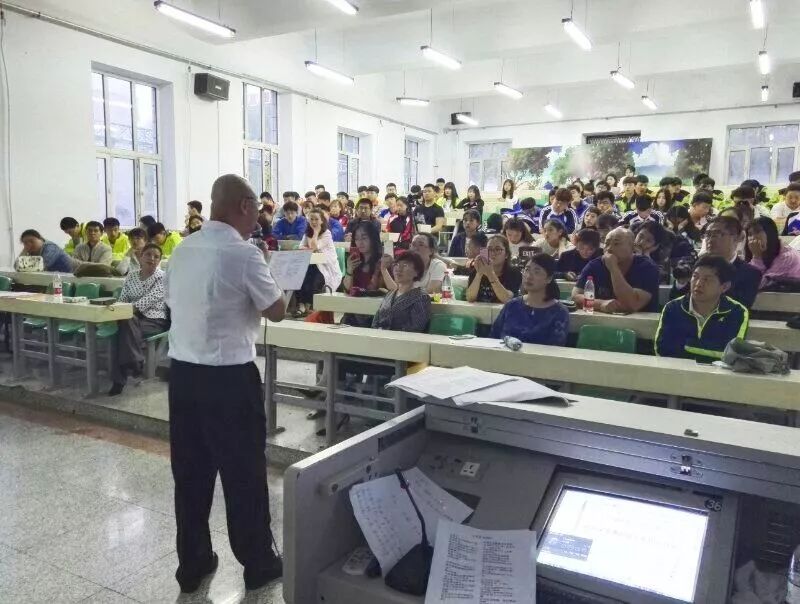 共青团基层组织沙龙,共青团基层沙龙