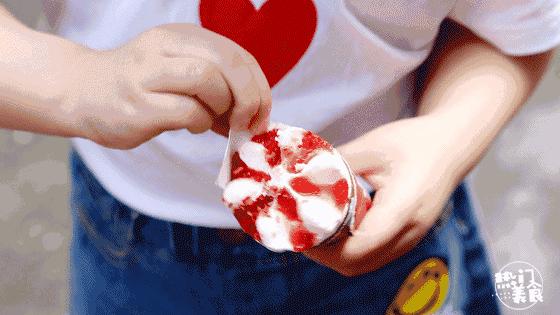 属于长沙夏天的童年记忆，是一支老冰棒流淌在舌尖上