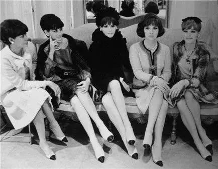 逼死强迫症小白鞋,高帮小白鞋平底鞋推荐