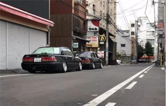 日本劳斯莱斯幻影售价,劳斯莱斯一周年纪念版