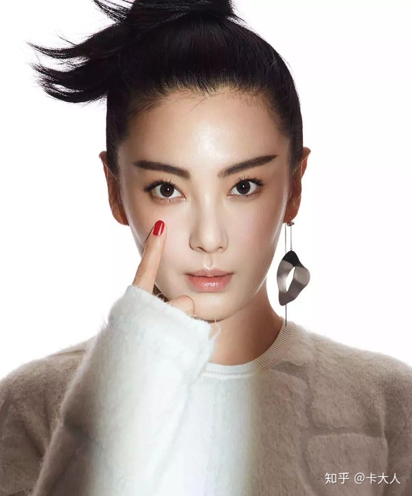 如何评价张雨绮美人鱼,张雨绮评价大s的长相