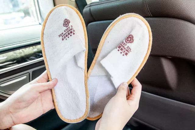 首乘免单！火遍全国的网红神马专车来袭，特斯拉、宝马、凯迪拉克随便坐！