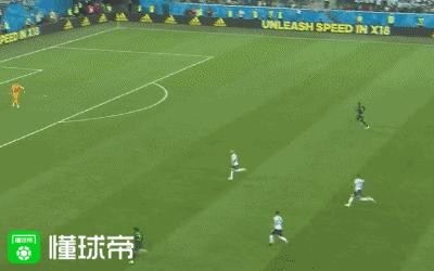 世界波梅西远射破门阿根廷2-0,阿根廷3-0克罗地亚梅西点球