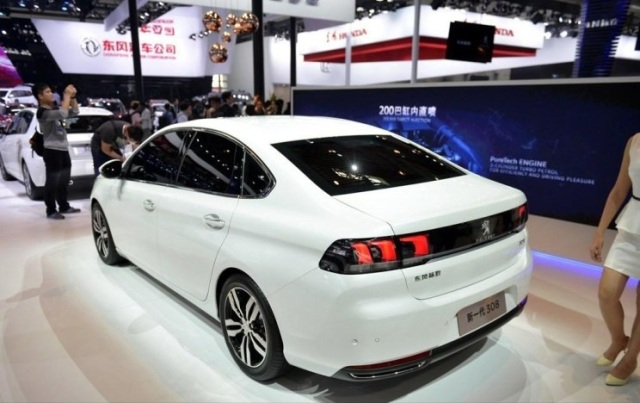 “LV”大师设计，搭四连冠发动机，购置税全免，你不能错过！