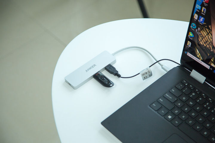 戴尔xps15i7八代,科技感爆棚戴尔xps15笔记本评测