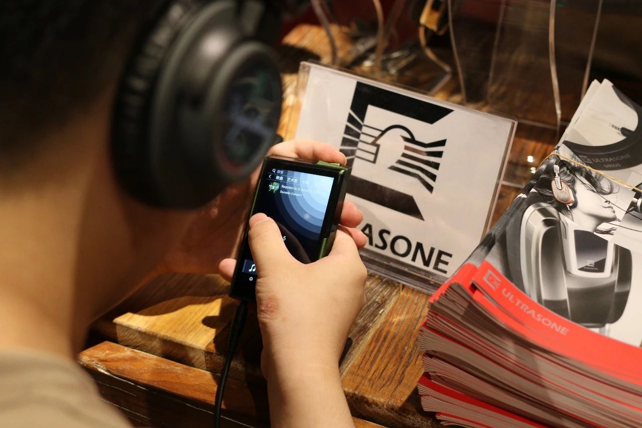 时隔两年多的聚会,时隔两年再次聚到一起