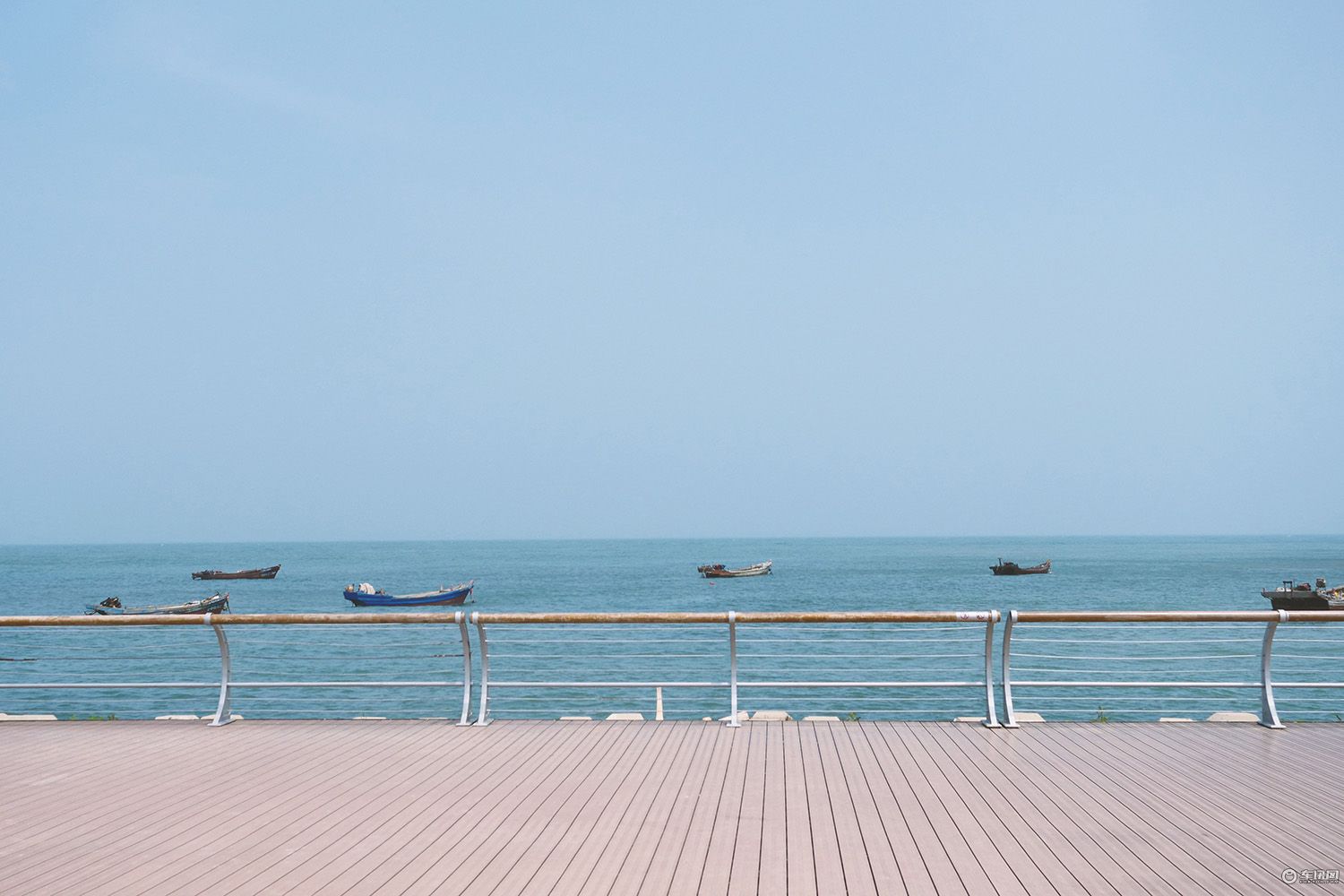 特斯拉modelx旅行,特斯拉modelx100d能跑多少公里