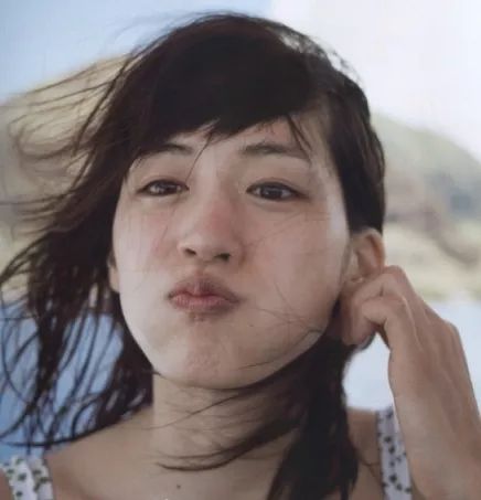 雷叔有货丨日本妹子用酸奶敷脸？效果竟然比敷100片面膜还好！