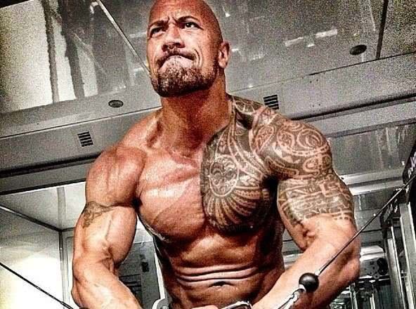 c罗的肌肉超燃,c罗的肌肉vs詹姆斯的肌肉