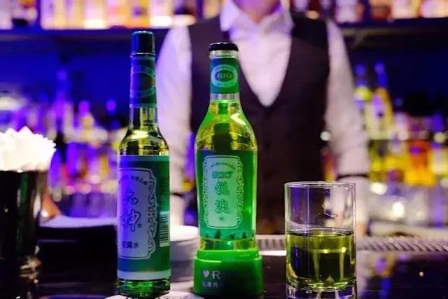 六神胶囊能喝酒吗,六神居然出奶茶了