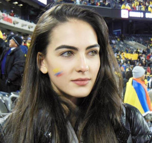 世界杯看台女生,世界杯看台女性