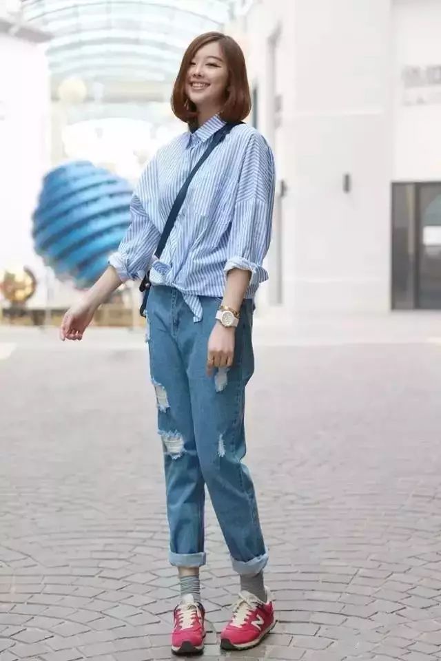 街拍pose摆放教程,美女街拍pose视频