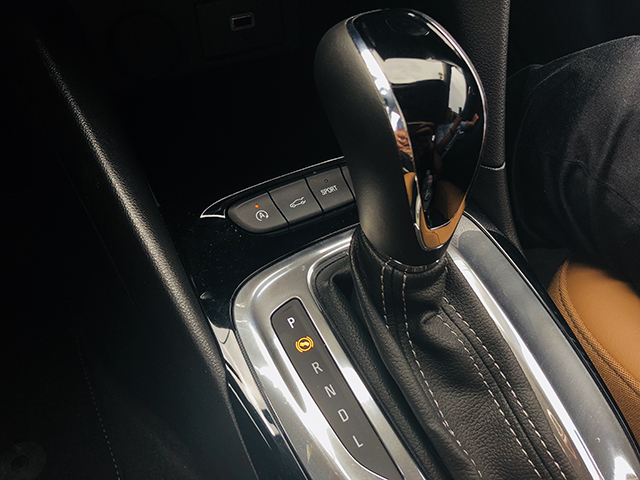 重现辉煌实力究竟如何?动态试驾别克全新凯越