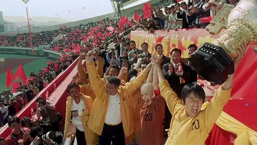 少林足球这部星爷的经典喜剧电影,2006世界杯播放周星驰少林足球