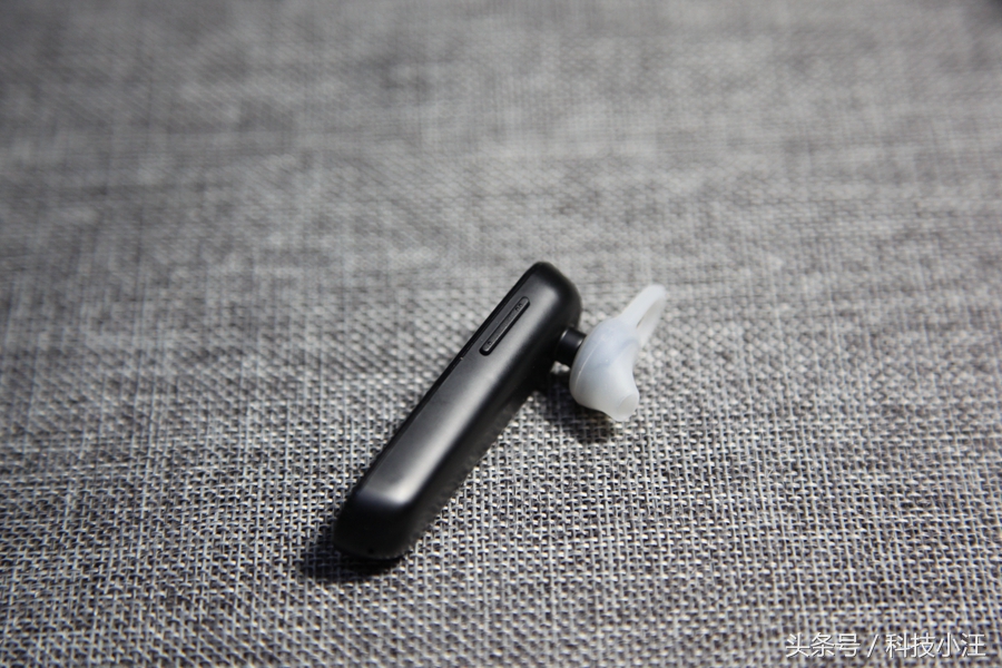 qcy出新款,qcyq8蓝牙耳机