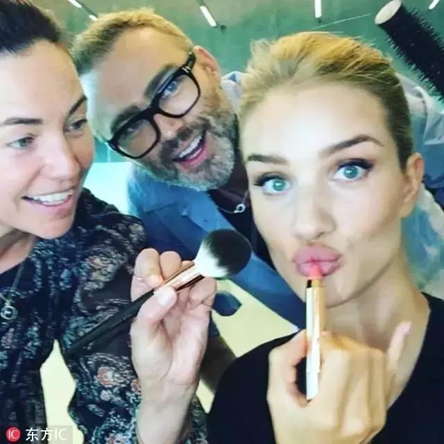 不想化妆女明星,不想化妆的时候就美颜