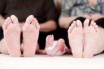 除脚气的简单方法,最简单治脚气的方法