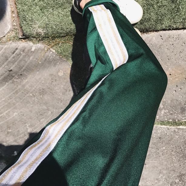 夏季运动速干卫裤的几种显瘦穿搭,适合春夏穿的散步裤