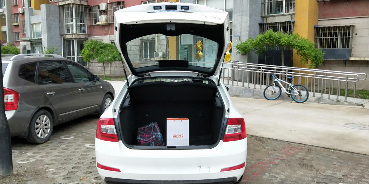 10-15万高颜值的车宝来,全新一代大众宝来车标